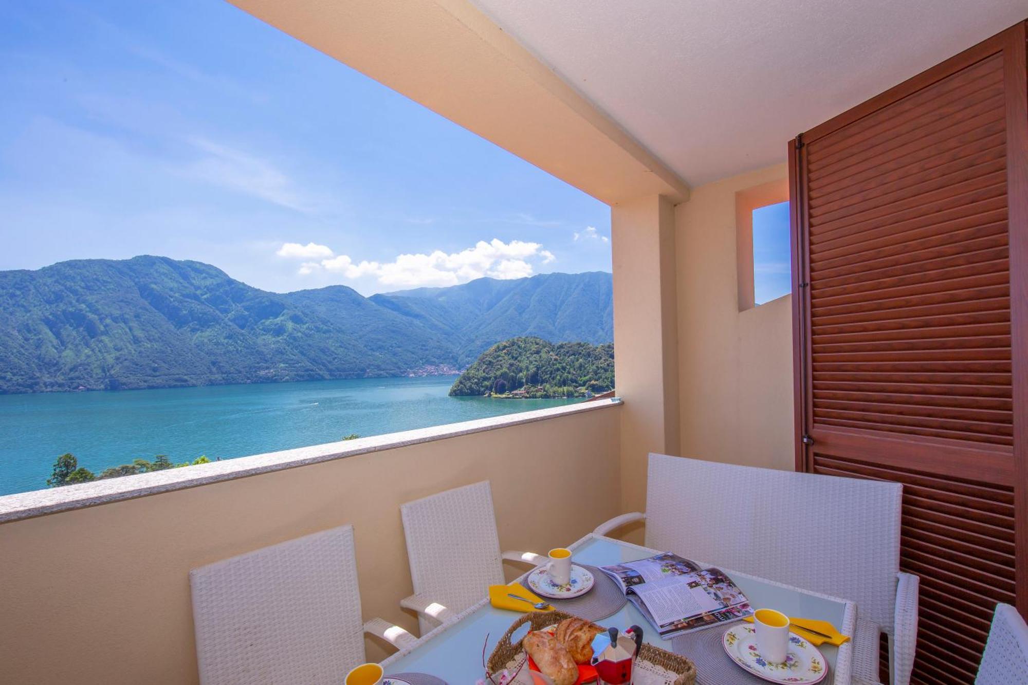 Como Lake Modern Apartament Ulivi Apartamento Mezzegra Exterior foto